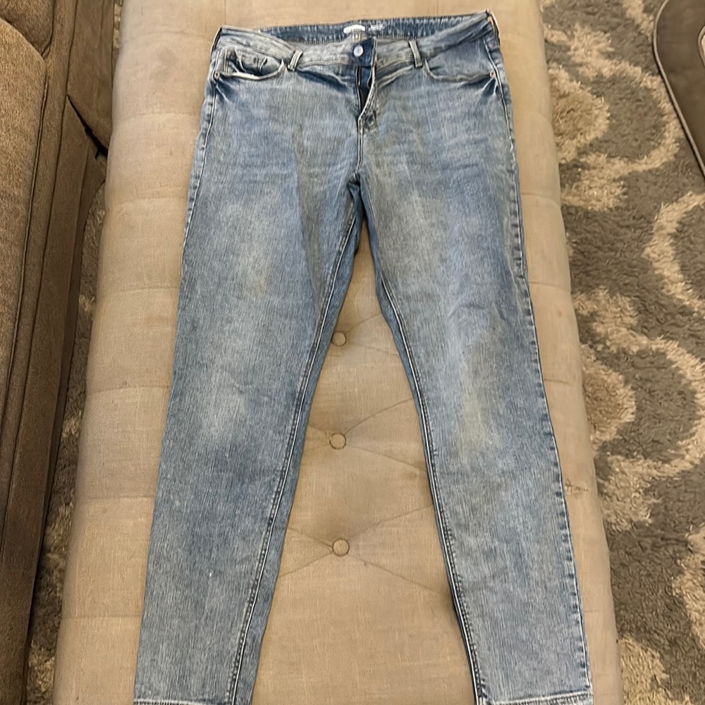 Old Navy Rockstar Skinny Jeans